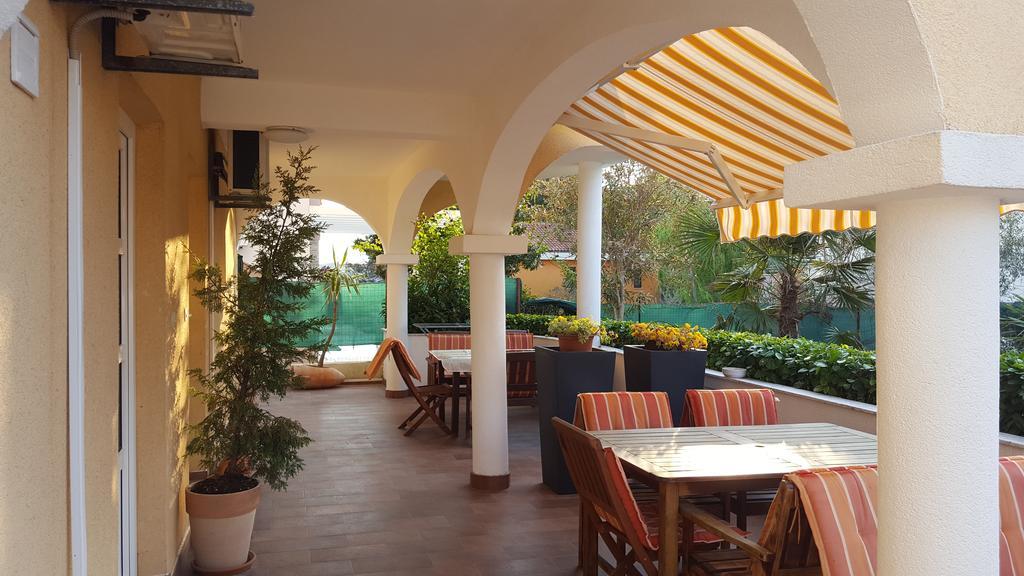 Appartement Vanilla With Heated Pool Zadar
