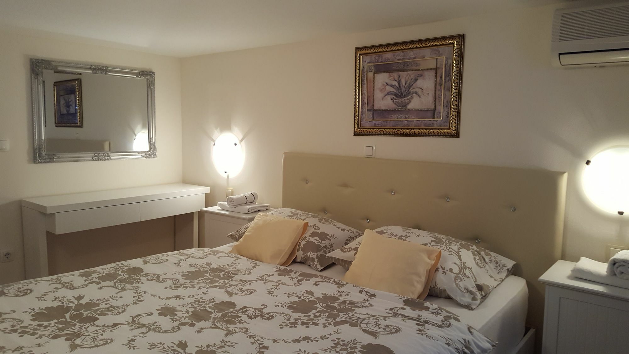 Vanilla With Heated Pool Appartement